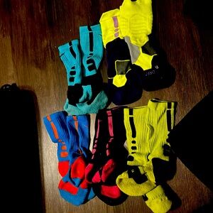 Nike tech socks size W 5-9